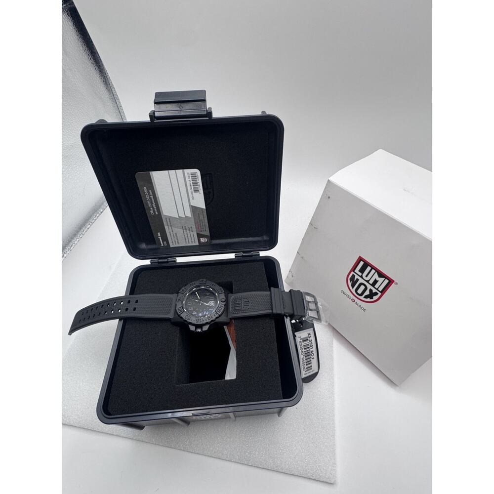 LUMINOX Men Analog Quartz Casual Watch Sport Military Dress Black Dial Waterproo - Picture 10 of 10